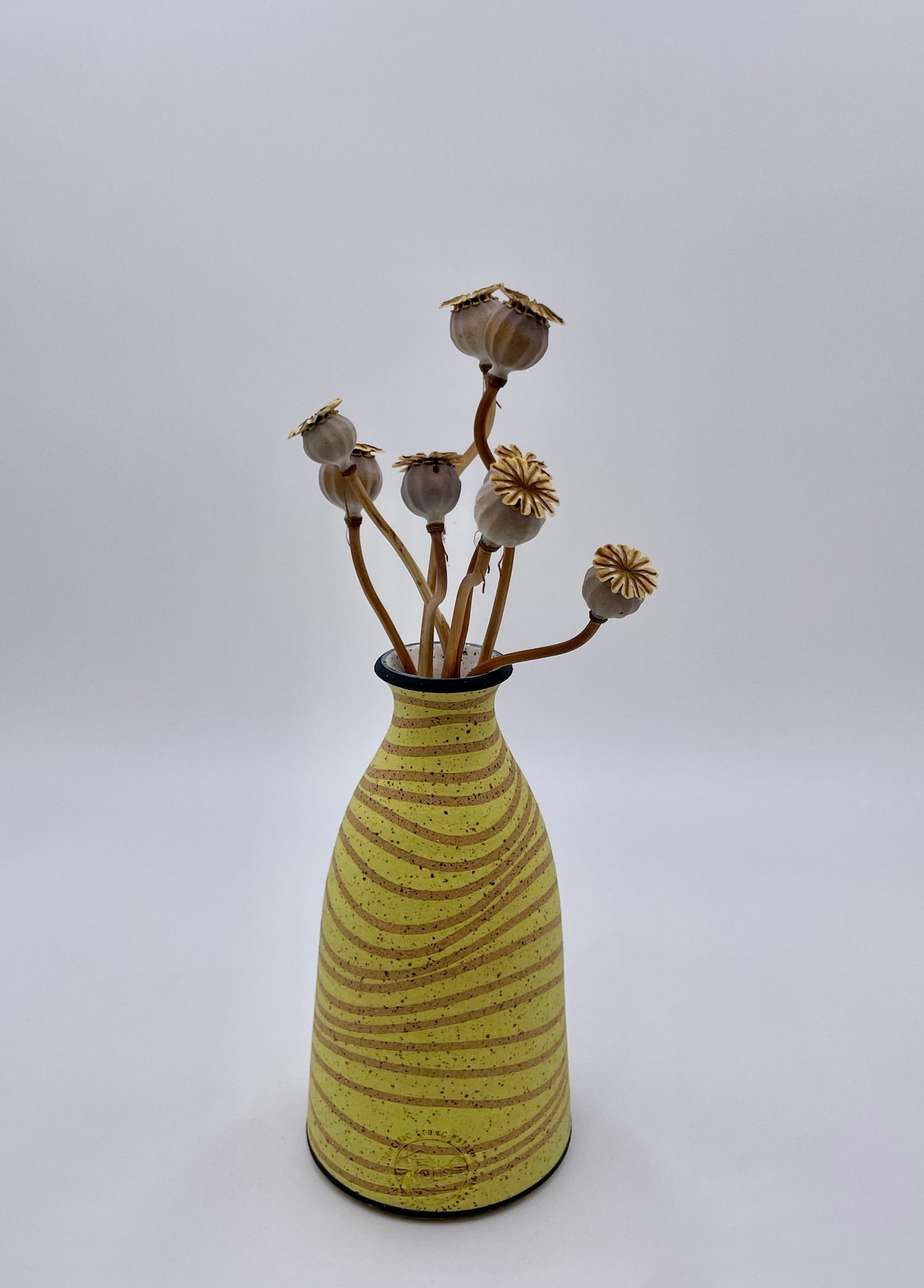 golden swellian bud vase