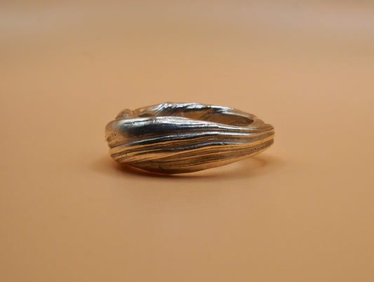 Silver sculptural ring crafted using the Mitsuro Hikime technique by Soul Full Studio.