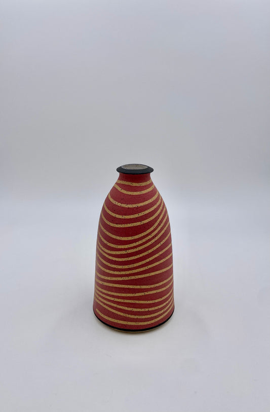 crimson swellian bud vase